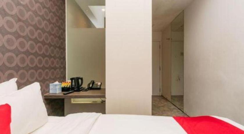 Reddoorz Hotel Plus @ Little India Singapur Exterior foto