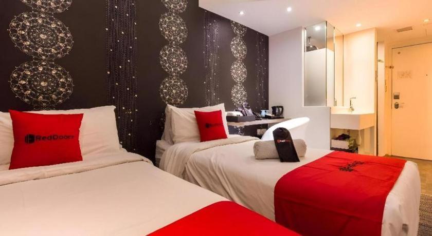 Reddoorz Hotel Plus @ Little India Singapur Exterior foto