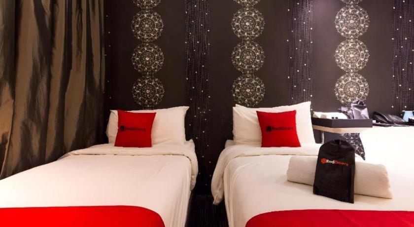 Reddoorz Hotel Plus @ Little India Singapur Exterior foto