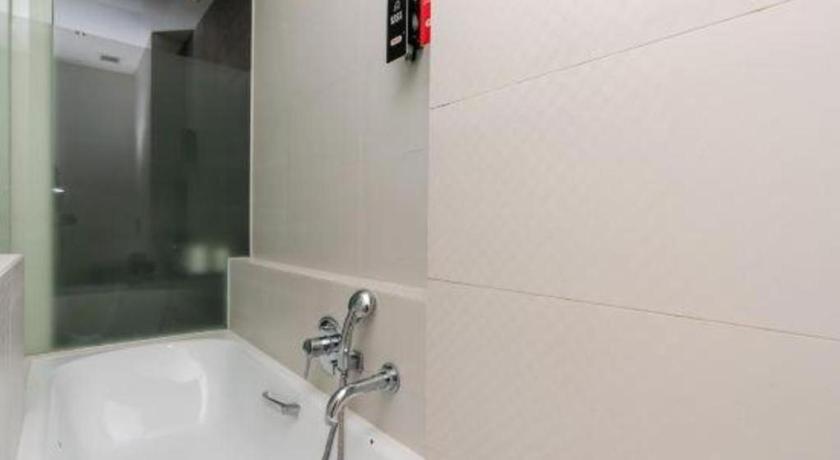 Reddoorz Hotel Plus @ Little India Singapur Exterior foto
